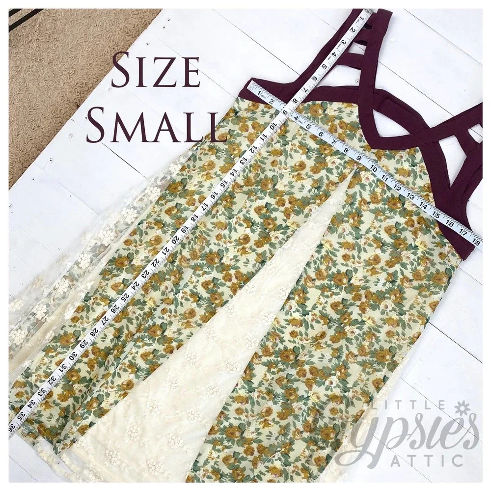 Ryu 70s Cage Flowers and Lace Midi Dress - Picture 11 of 12